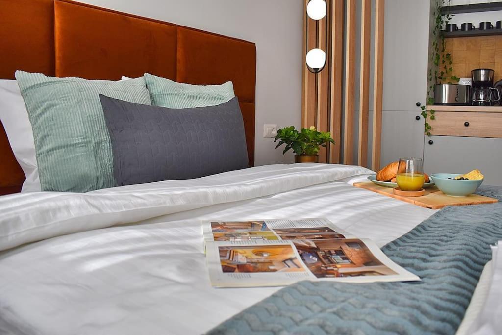 Mysa Modern Studio * Near Cismigiu Park * Netflix بوخارست المظهر الخارجي الصورة